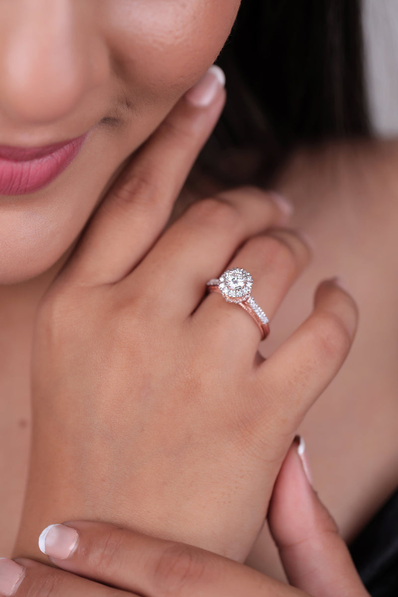Hola Solitaire Diamond Ring