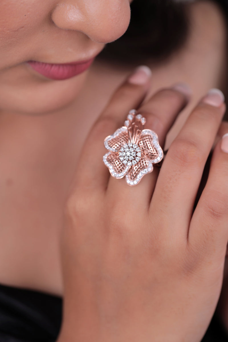 Luxury Filigree Flower Ring