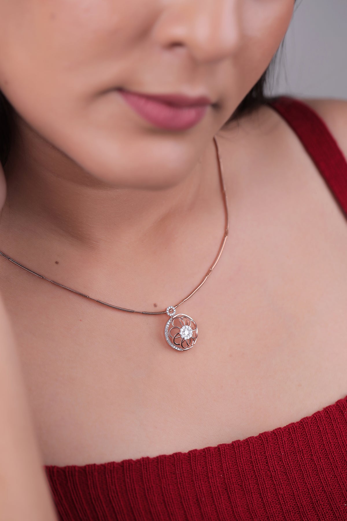 Floral Openwork Diamond Studded Pendant Set