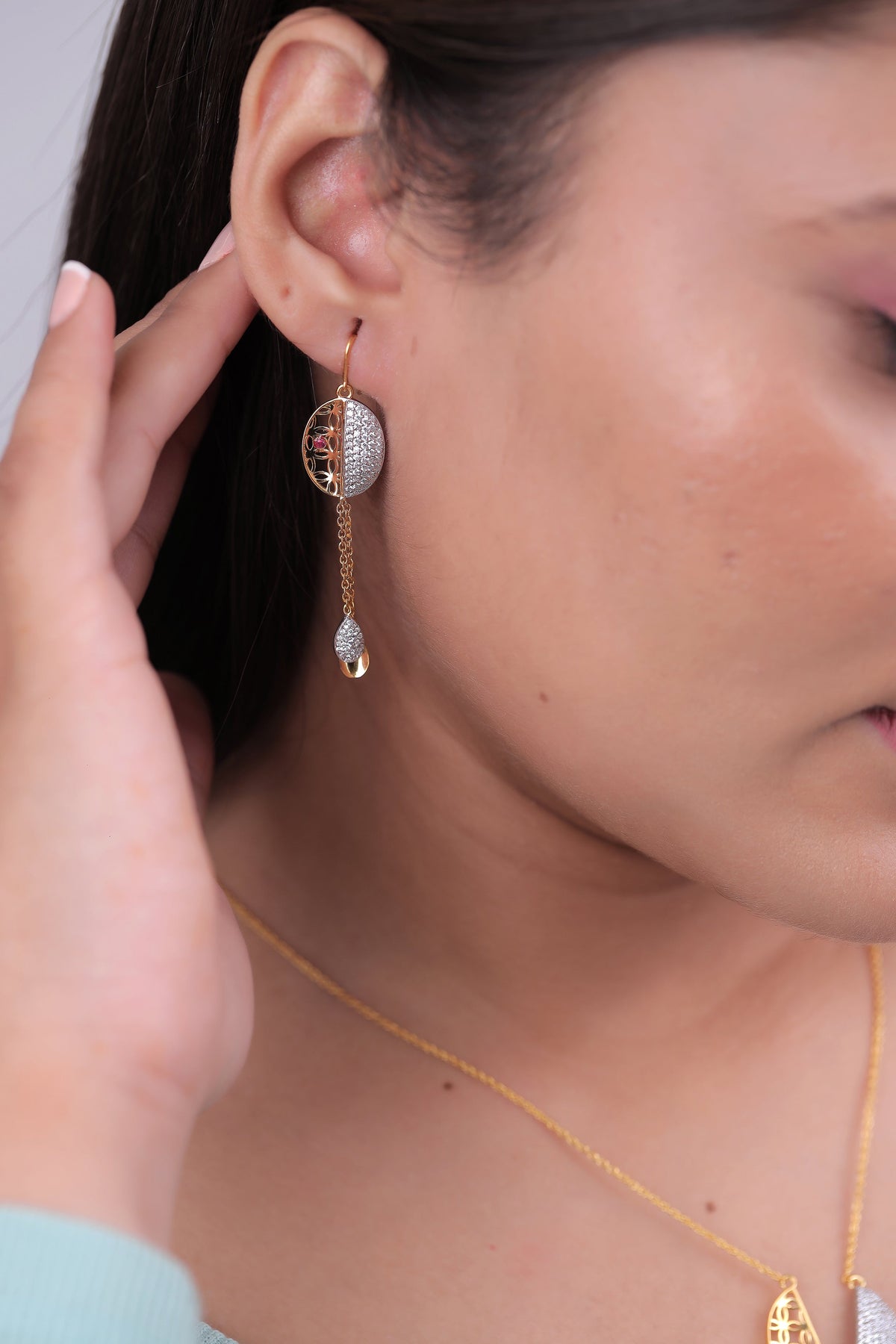 Pave Diamond Chain Drop Earring