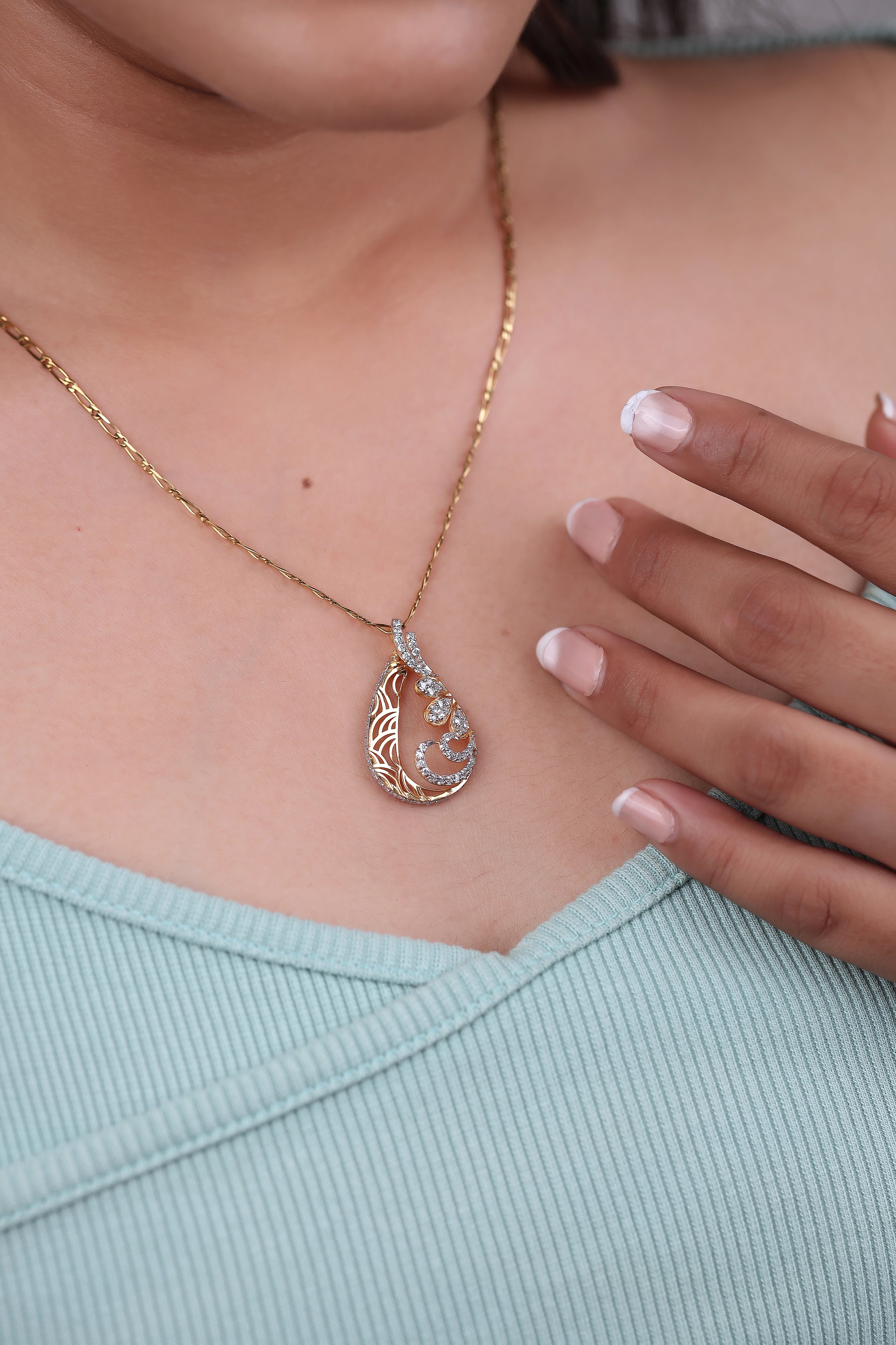 Tear Drop Diamond Pendant