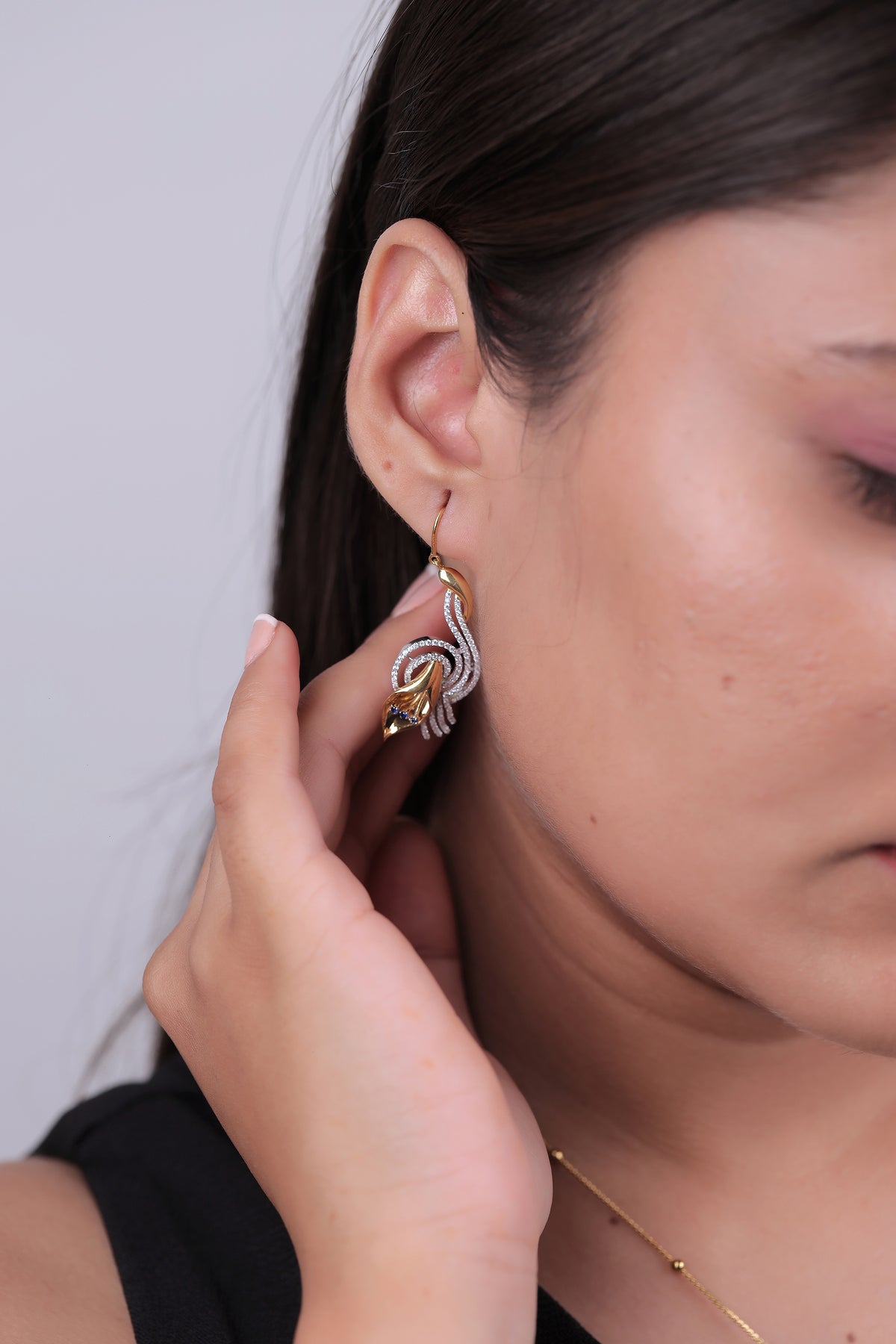Contemporary Diamond River Earring
