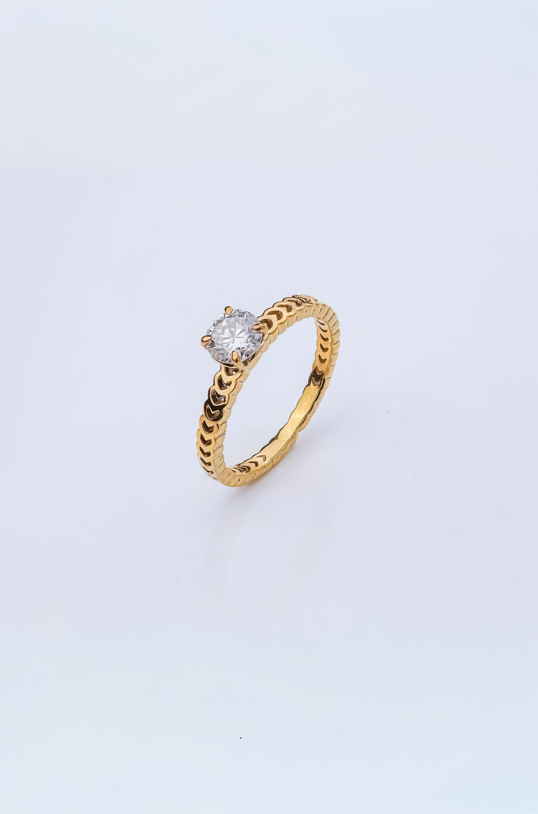 Riaagh Solitaire Classic Engagement Ring