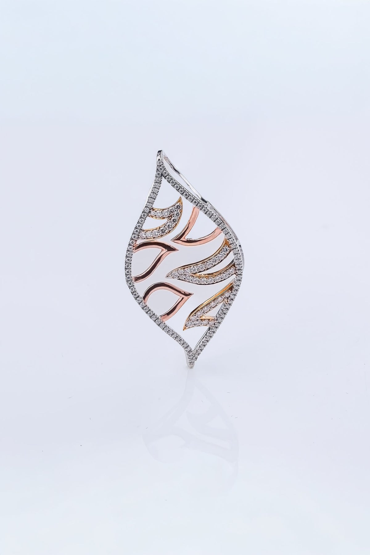 Ember Leaf Diamond Pendant Set