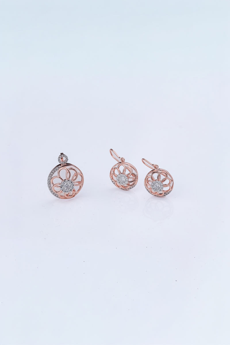 Floral Openwork Diamond Studded Pendant Set