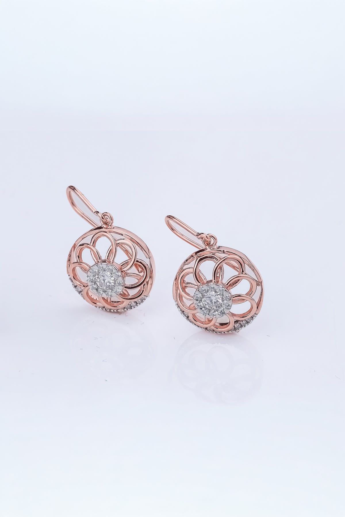 Floral Openwork Diamond Studded Pendant Set