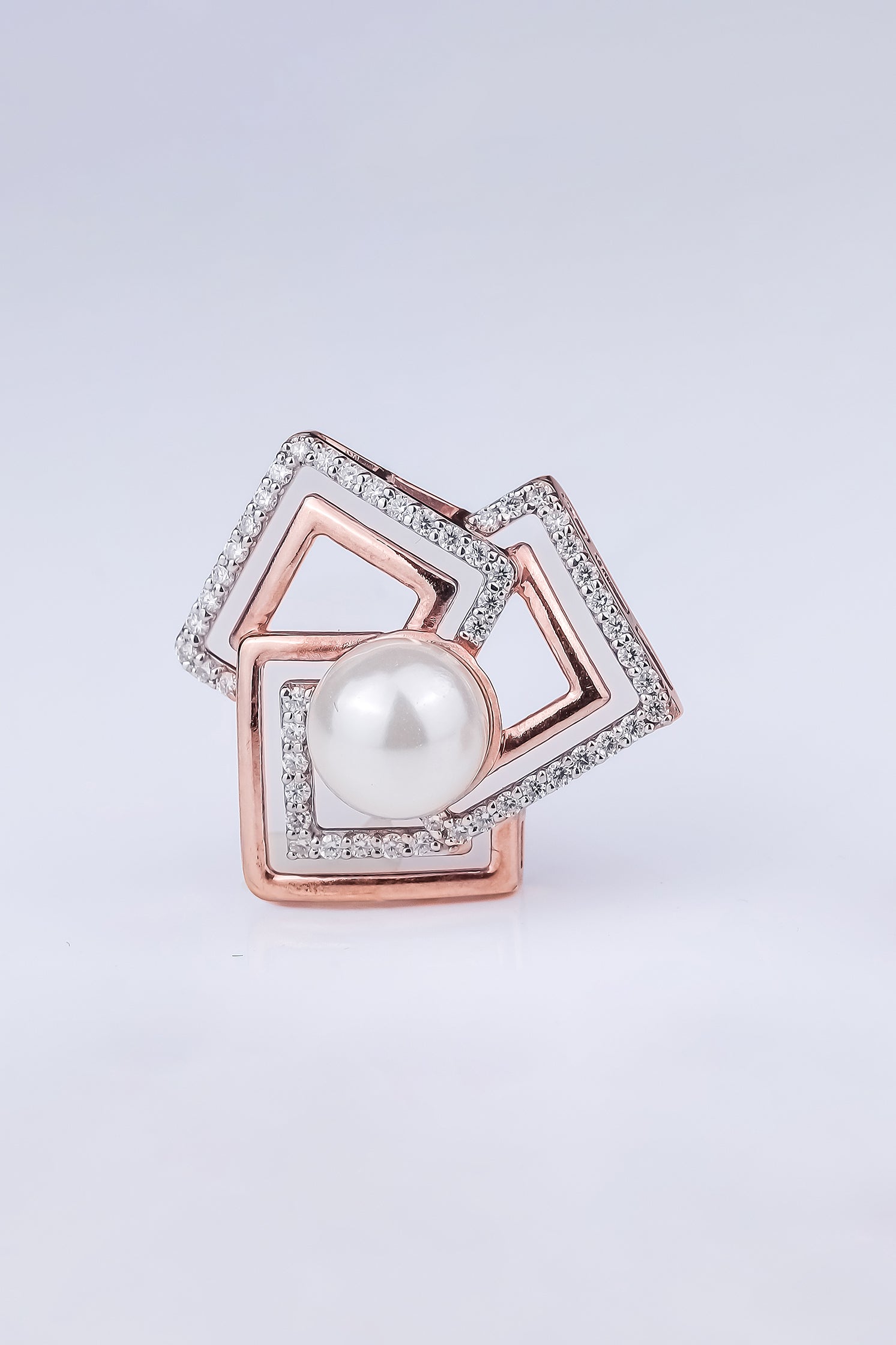 Interlocking Square Pearl Pendant