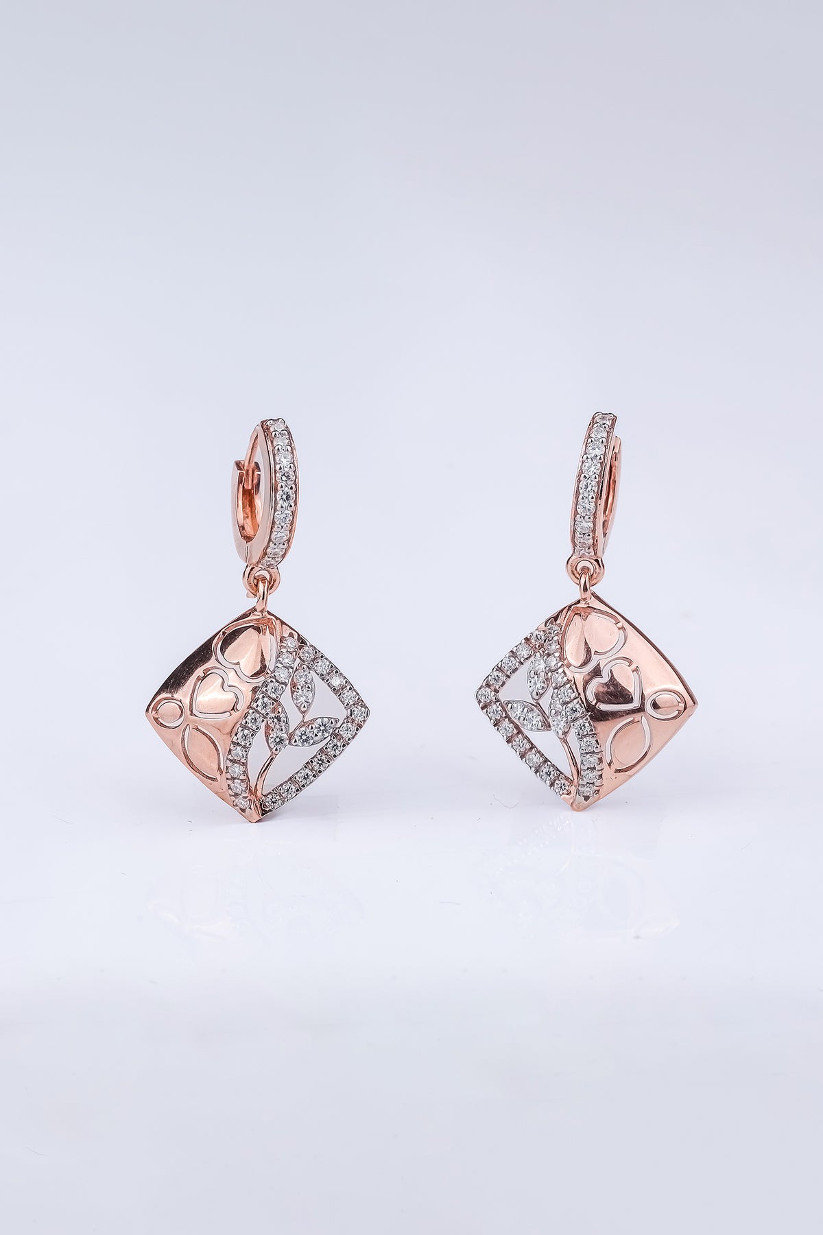Rhombus Leaf Design Earring