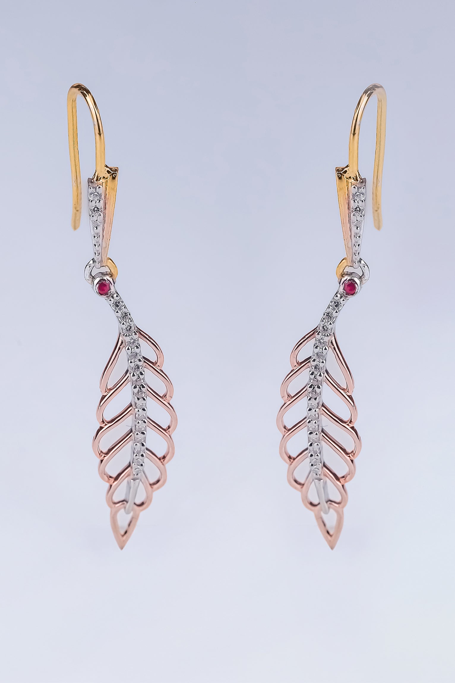 Riaagh Leaf Shape Diamond Earring