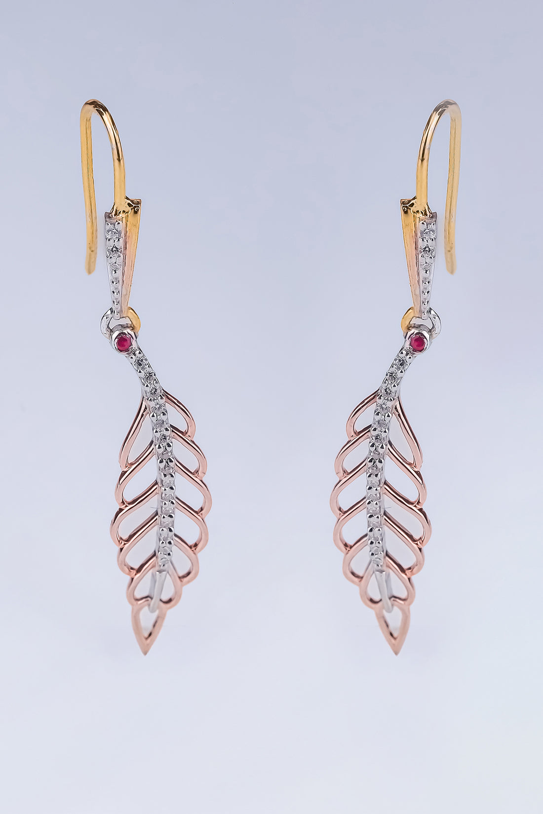 Riaagh Leaf Shape Diamond Earring