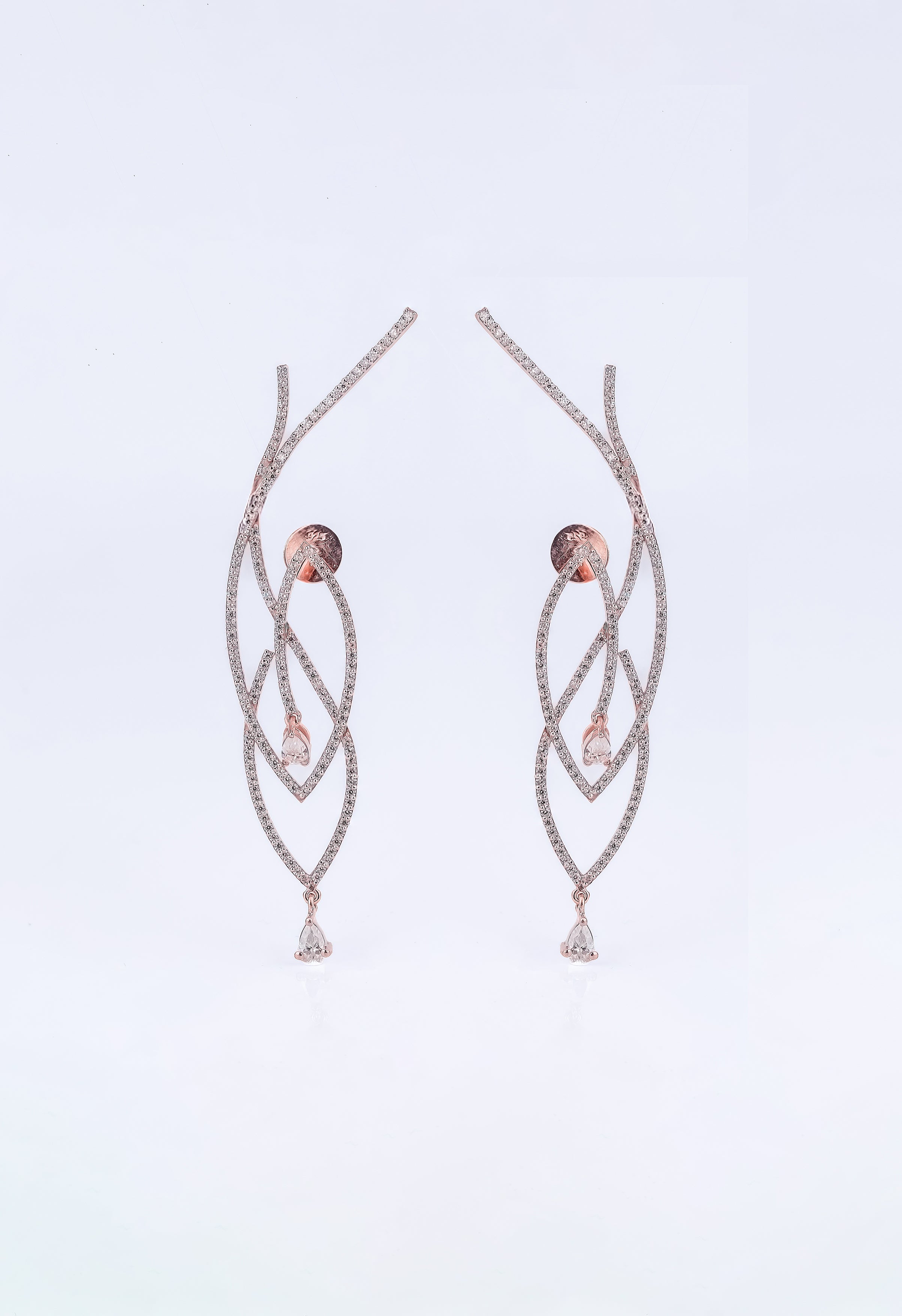 Riaagh Vine Dangler Diamond Earring